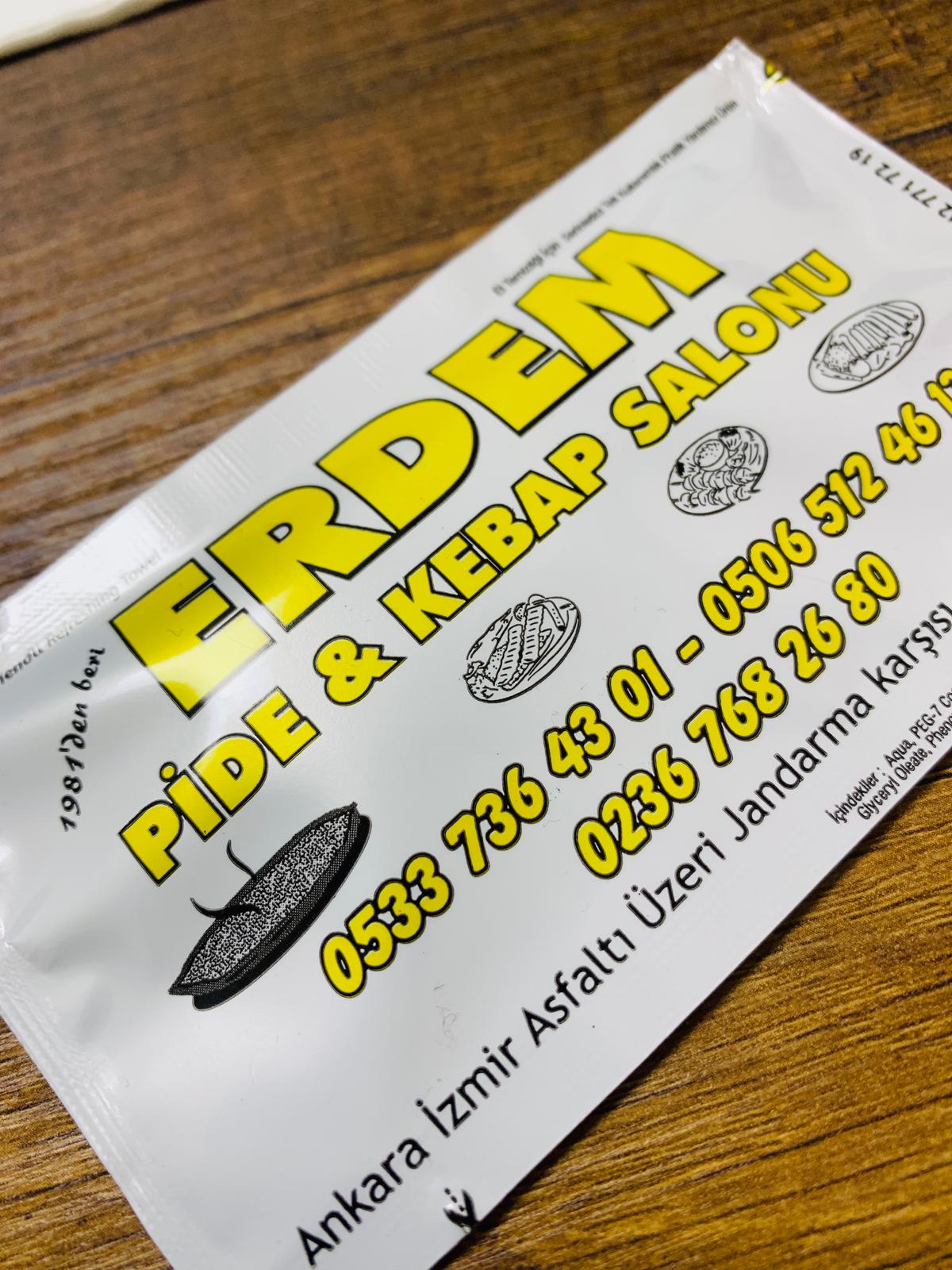 Baskılı Islak Kokulu Parfümlü Havlu 